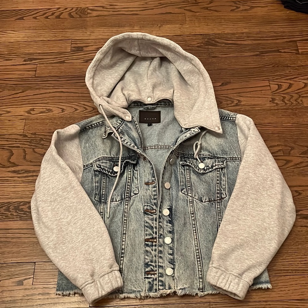 Jean jacket with hood.